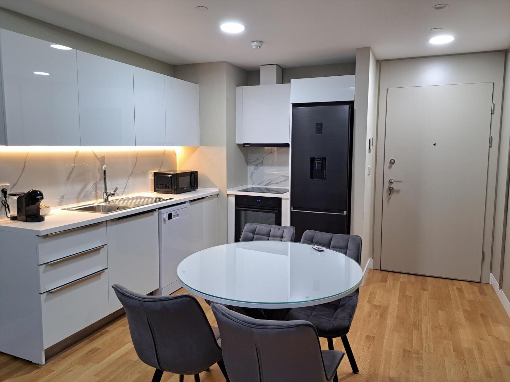 Anika Luxury Apartment At Diamond Center Skopje Zewnętrze zdjęcie